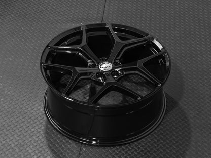 GTS 22" -  Gloss Black
