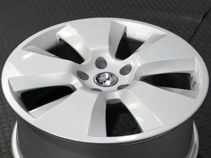 SIGNATURE 19" - Silver